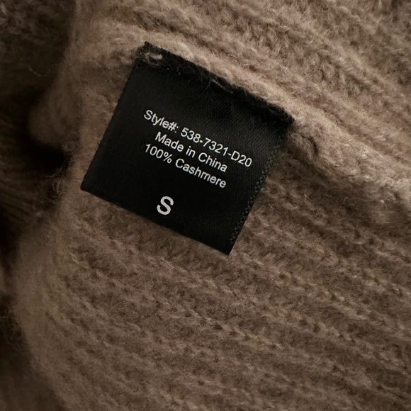 Jenni Kayne Cashmere Cocoon Cardigan in Undyed Stone - Picture 5 of 7